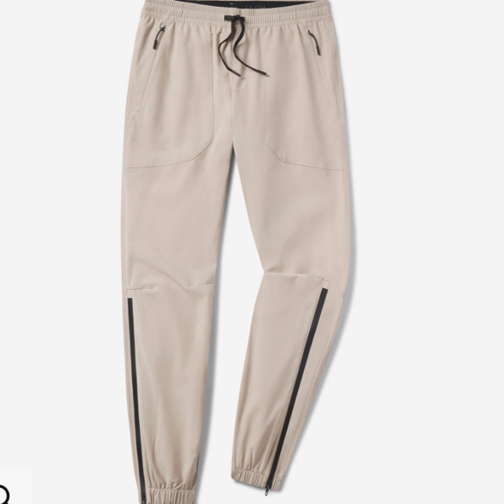 {UNRL} Tan and Black Zipper Joggers